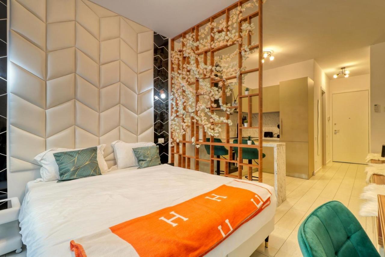 Herastrau Luxury Studios บูคาเรสต์ ภายนอก รูปภาพ